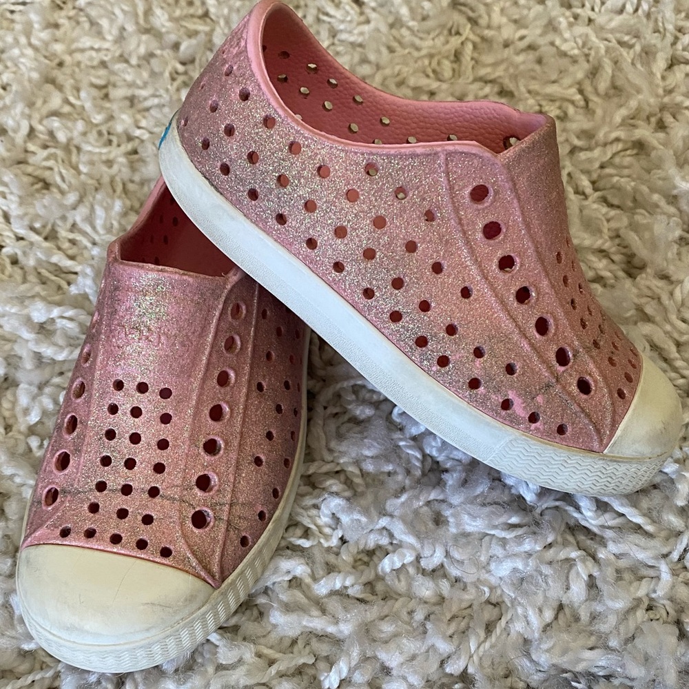 Kids Pink Sparkle Native Jefferson’s